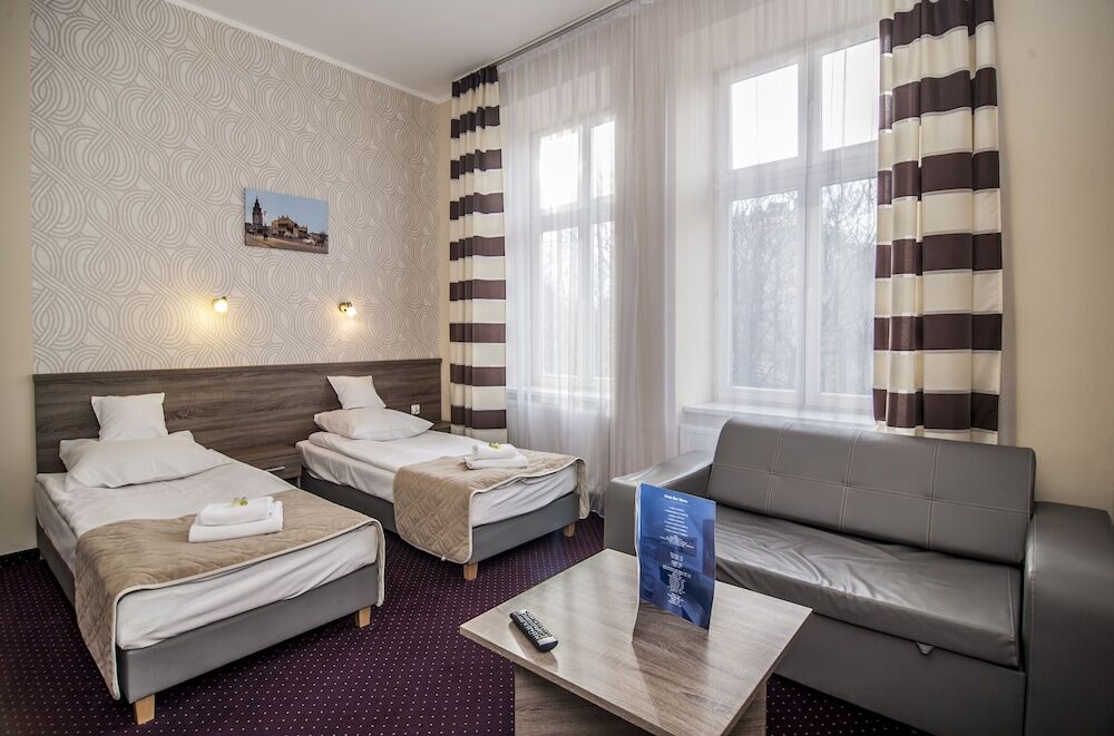 Old Town Luxe Retreat - King Bed - Steps To Main Square Apartment Krakow Exterior photo